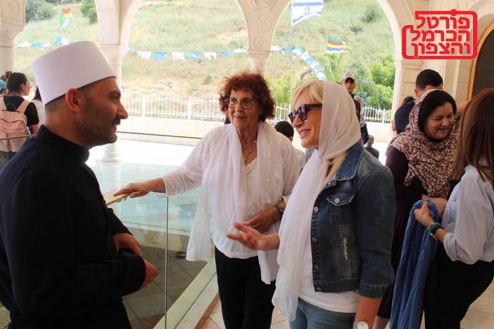 שייך יונס והמבקרים בנביא יתרו