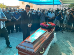 שר המשפטים גדעון סער בוכה על מותו של סאהר אסמעיל ז