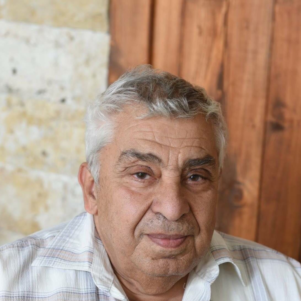  الملك عاريا ... استيقظوا من سباتكم يا جبهويين!!