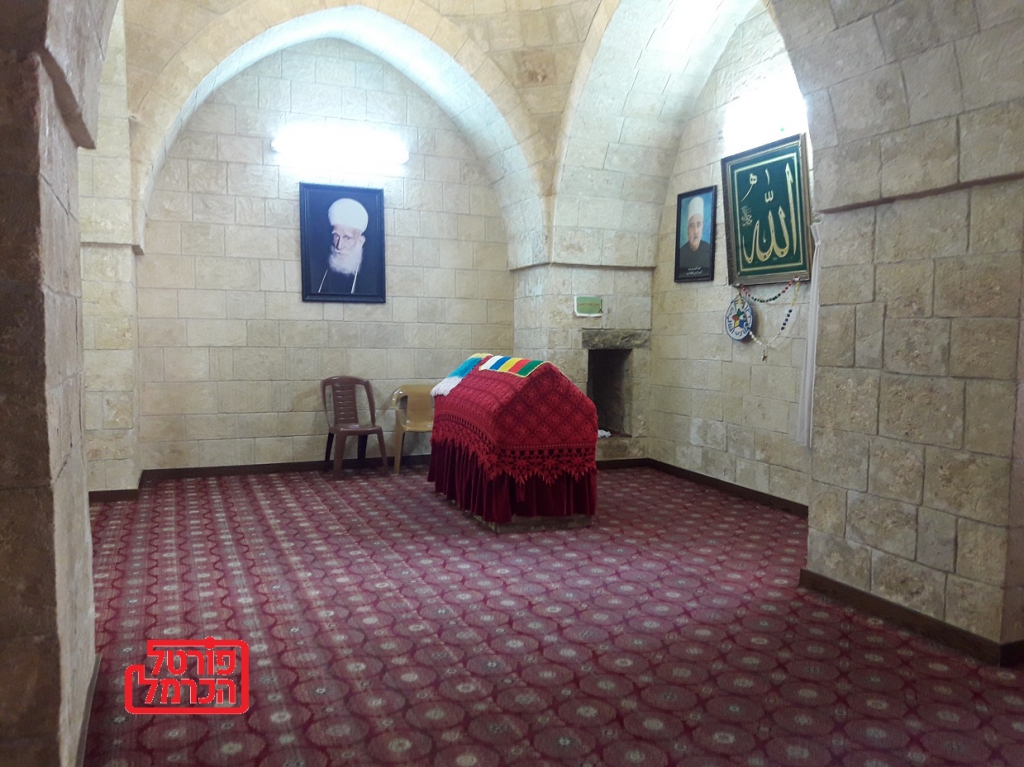 קבר נביא אלחדר בכפר יסיף