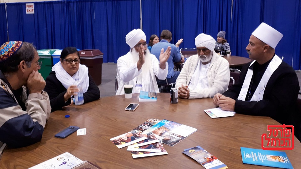 שייך קאסם בדר בפרלמנט העולמי לדתות