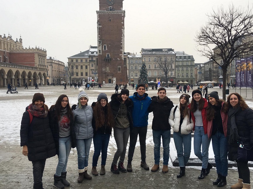תלמידי מגמת ערבית מתיכון מגידו בסמינר בגרמניה ובפולין