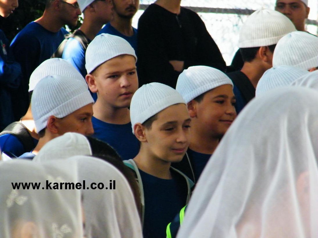 תלמידים של בית ספר דתי אלאשראק