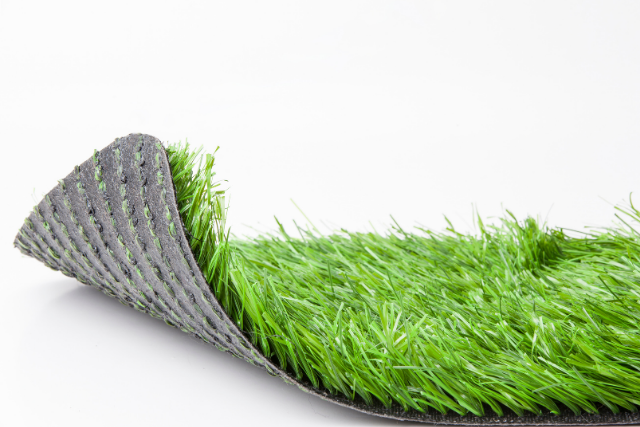 3 סיבות למה מומלץ להשתמש בדשא סינטטי