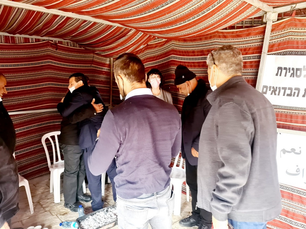 ראשי הרשויות הבדואיות בנגב הקימו אוהל מחאה בירושלים