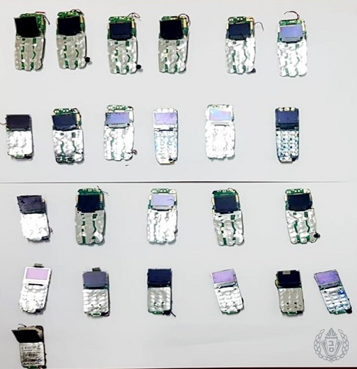 הניסיון הגדול ביותר של החדרת פלאפונים לכלא בגופו של עצור בודד