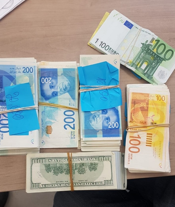  עסק חלפנות כספים שימש לביצוע עבירות של הלבנת הון