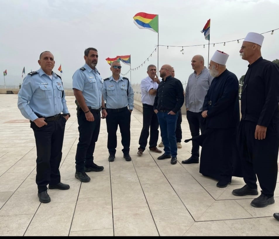 פגישת מפקד המחוז ניצב שמעון לביא ושייך מוופאק טריף