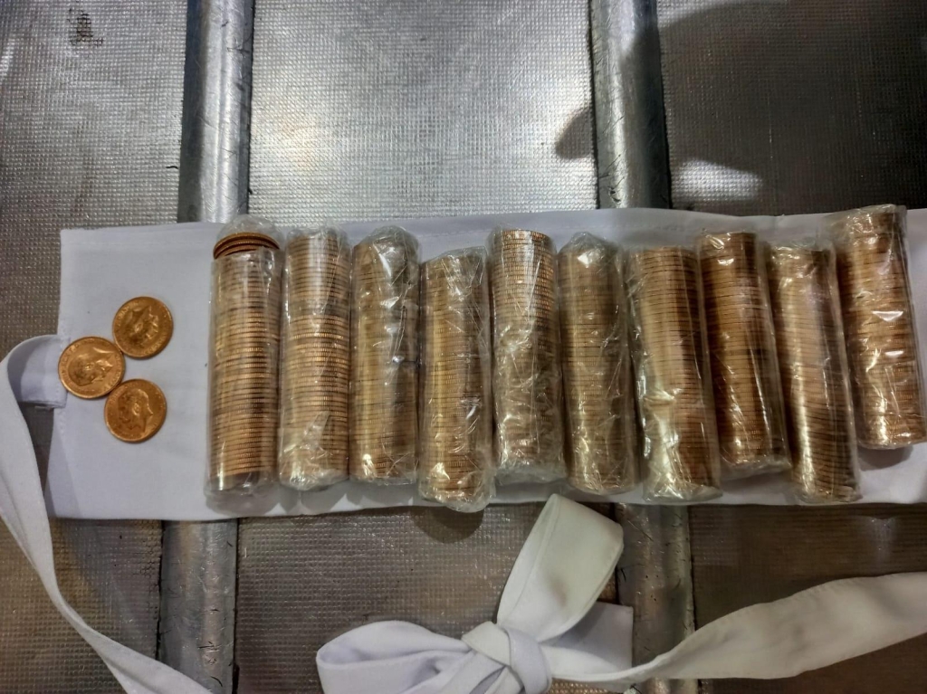 סוכל ניסיון להבריח מטבעות זהב מדובאי