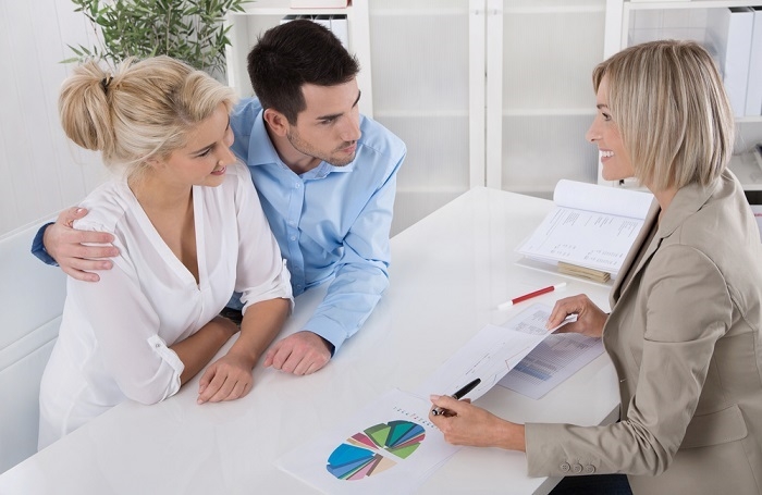 יועץ לעסקים אלמוג מימון לגעת בהצלחה