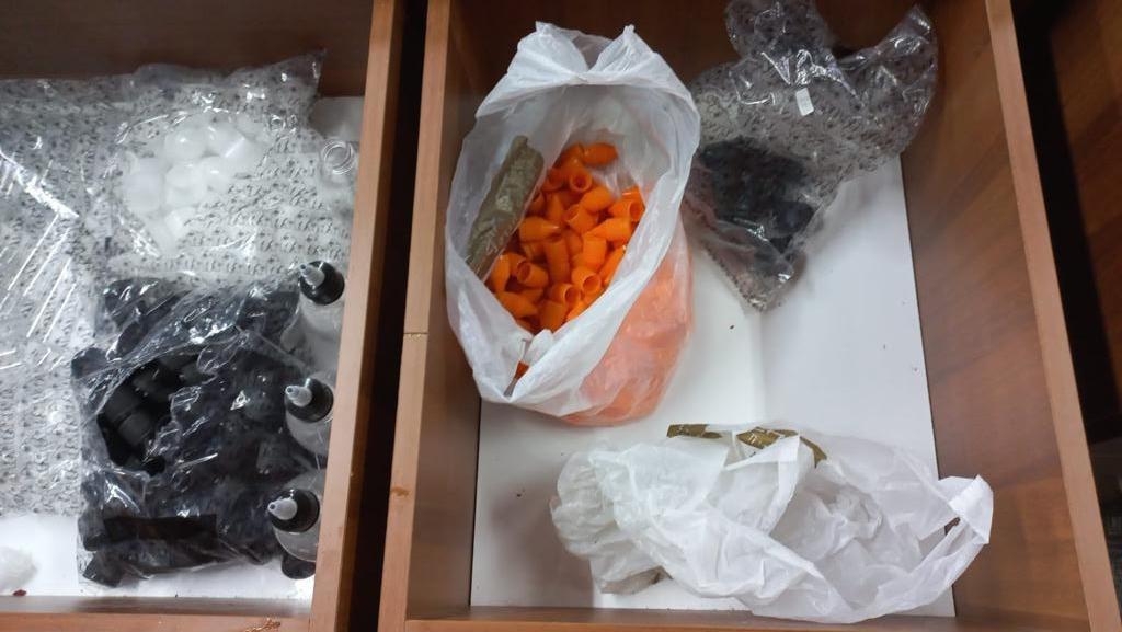 נתפסו מאות ק"ג של טבק מזויף האסור למכירה בגליל