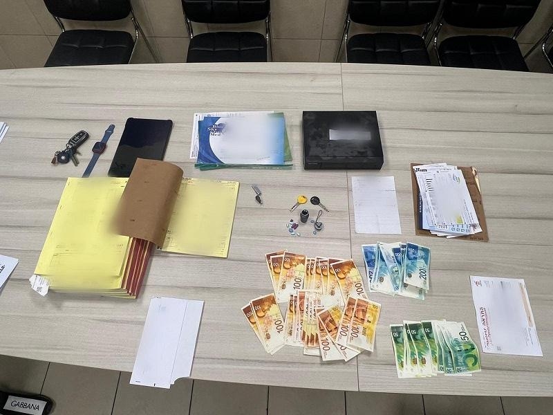 נעצר מפעיל בית בושת וניתנו דו"חות לצרכני זנות