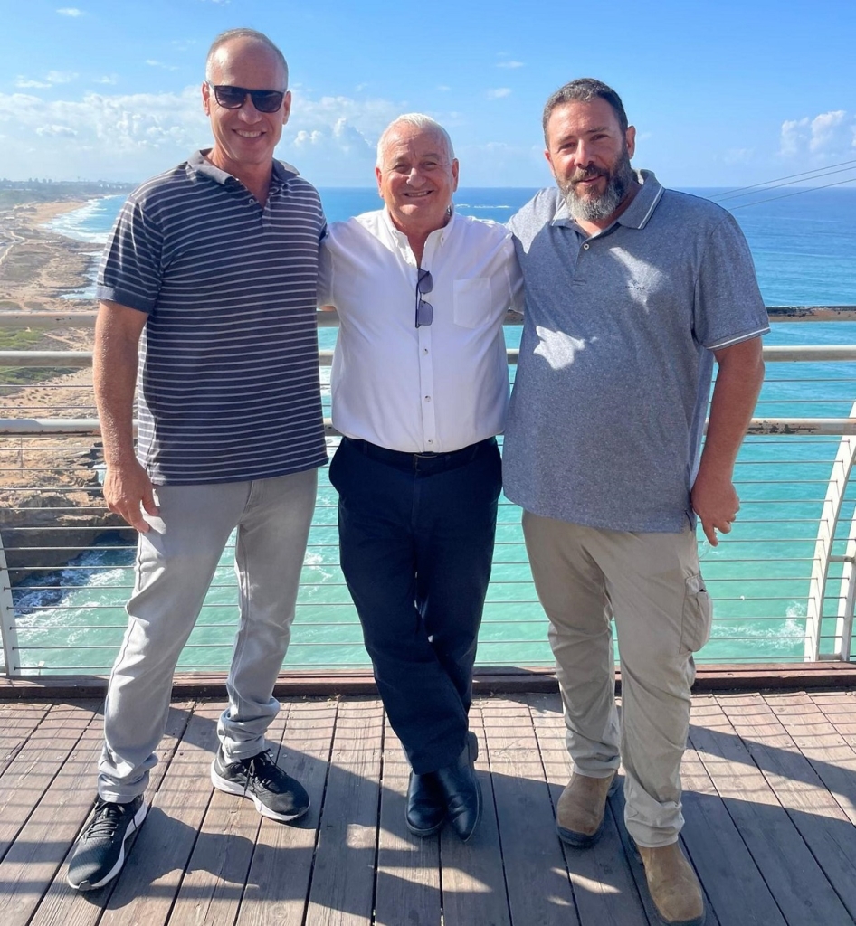 אלון שוסטר בראש הנקרה