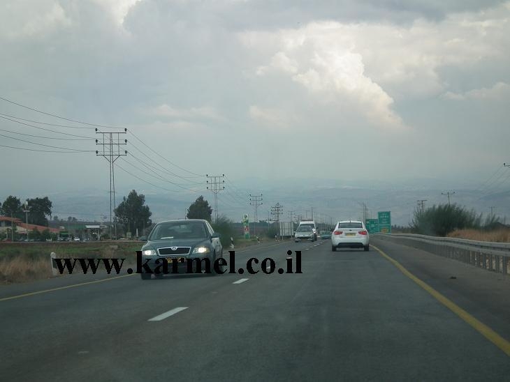 מהיום חובת הדלקת אורות בכבישים בינעירוניים