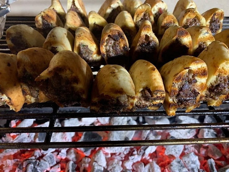 איך לבחור שף בשרים לאירוע? טיפים ממלך הבשר