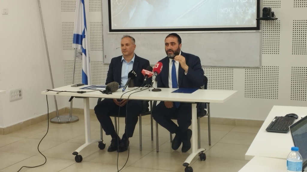 הנפקת דרכונים ביומטריים