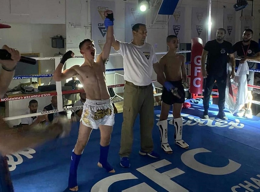 סלים ותיים גאנם אליפות בבוקסנג 