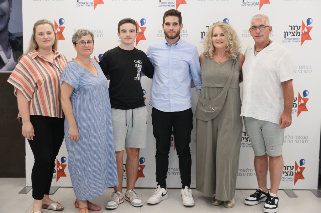 אדר גיציס פגש את הילד שהציל את חייו