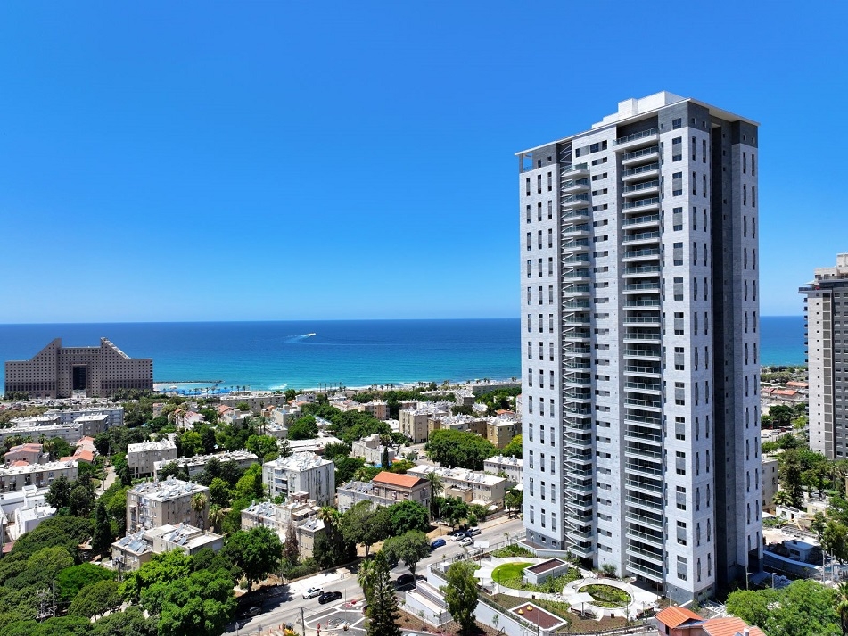 מגדל המגורים הגבוה בחיפה מתאכלס