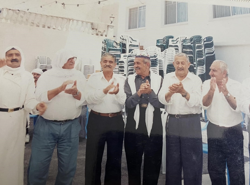 חברים מכל המשפחות 