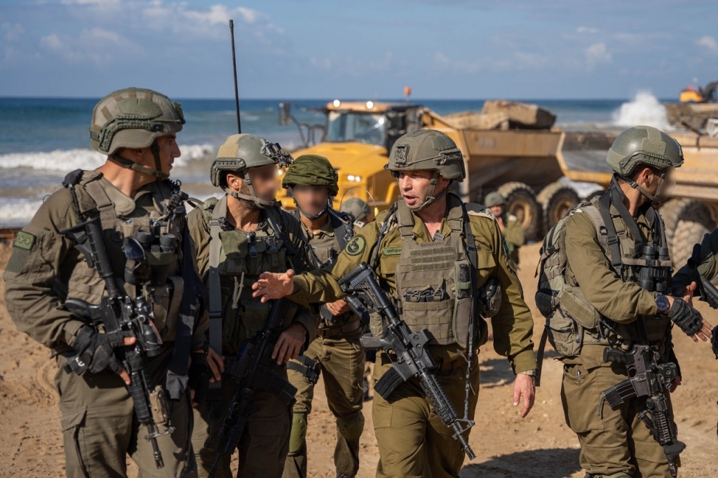 מפקד פיקוד הדרום אלוף ירון פינקלמן "נכנסנו לפעולה ממוקדת בשיפאא"