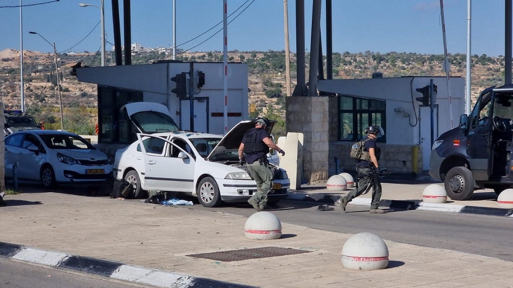 פיגוע ירי במחסום המנהרות בירושלים