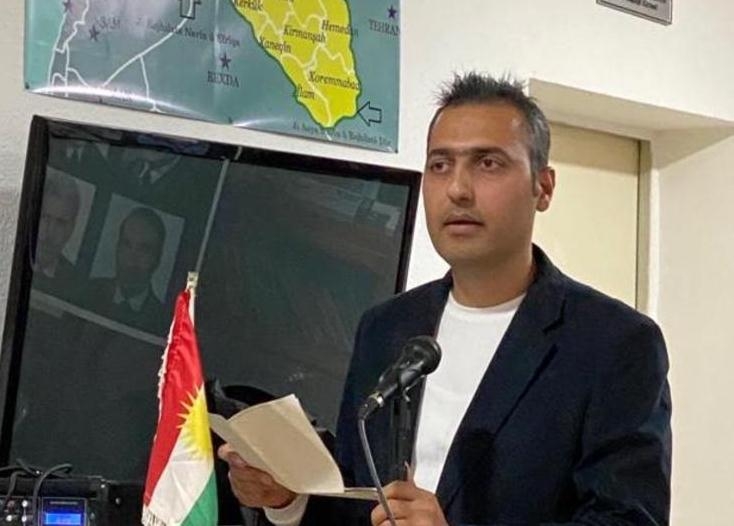 غامضٌ كوننا