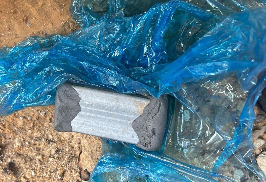 שוטרי מחוז חוף תפסו מטען צינור גדול