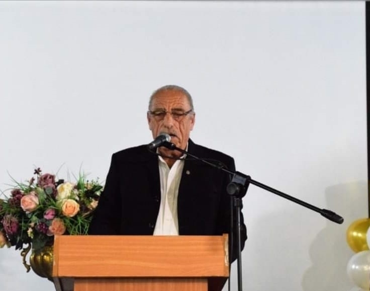 يابني الك من بيك وصيي