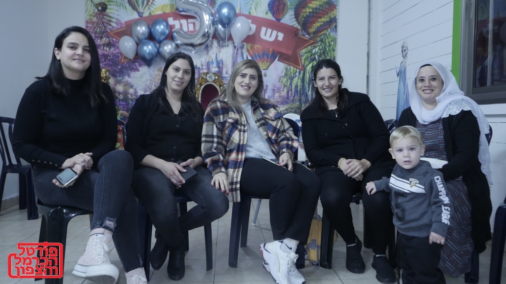 האימהות המובילות