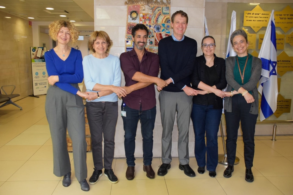 מרכז לטיפול במחלת עיניים