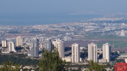 הנחיות להרחבת תחנת הכוח בחיפה