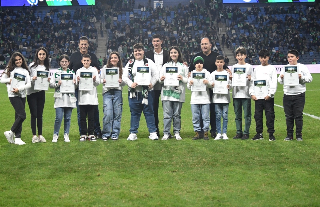 האדם לפני השחקן