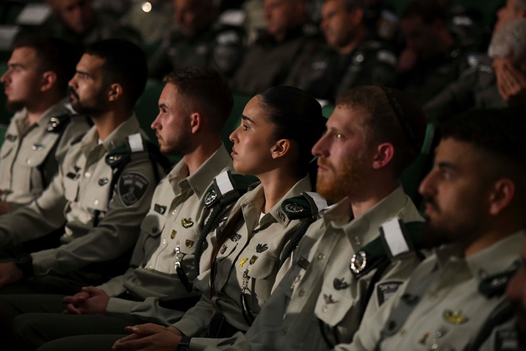 35 קצינות וקצינים הצטרפו לפיקוד מג"ב