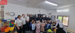 משטרה וכוחות הצלה בגן ילדים אלאשראק