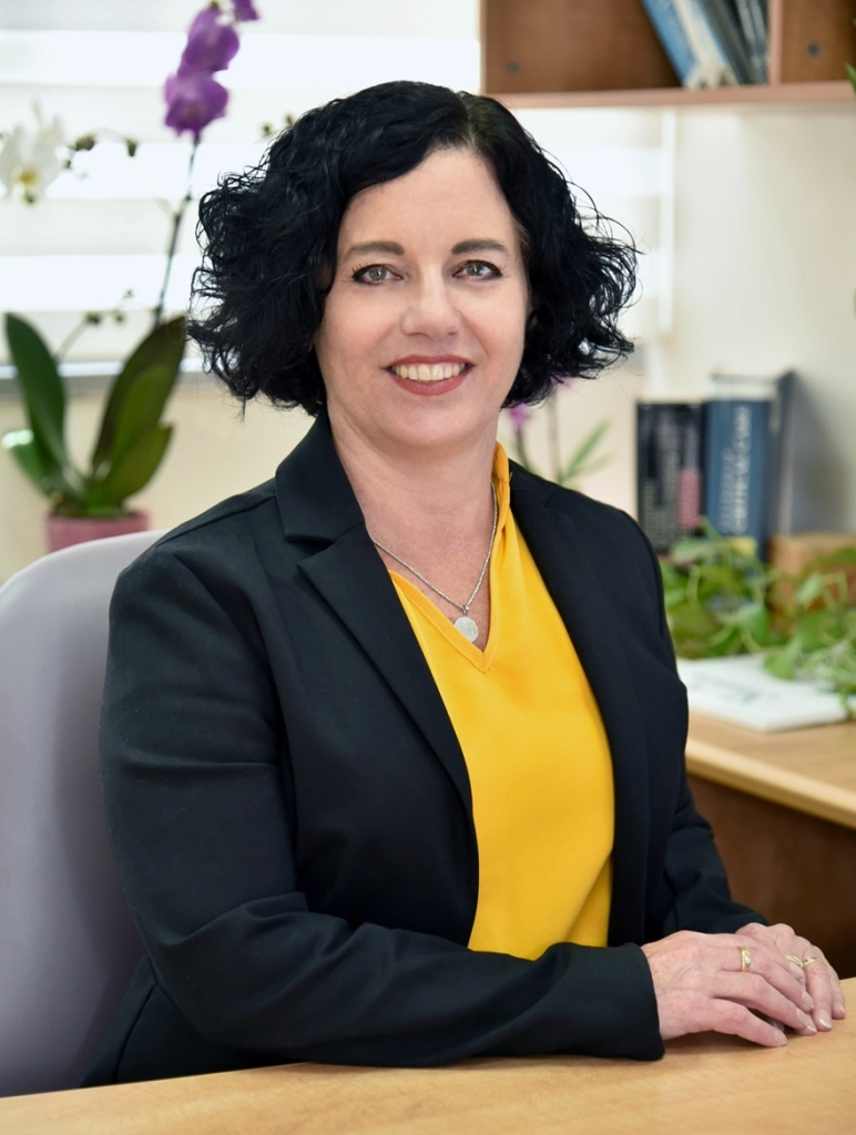 ד"ר שרון קמה סגנית מנהל ביה"ח כרמל