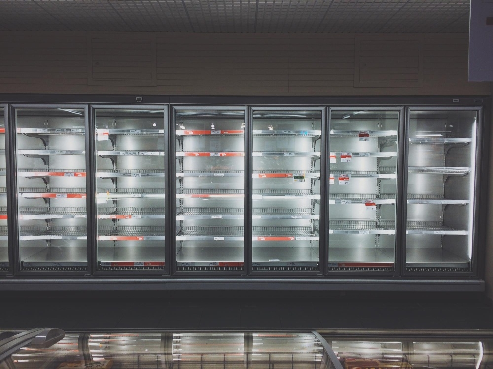 מקרר ויטרינה וייעוץ עסקי למסעדות