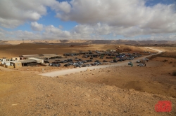 המדינה נאבקת בפוליגמיה מחד ומממנת אותה מאידך
