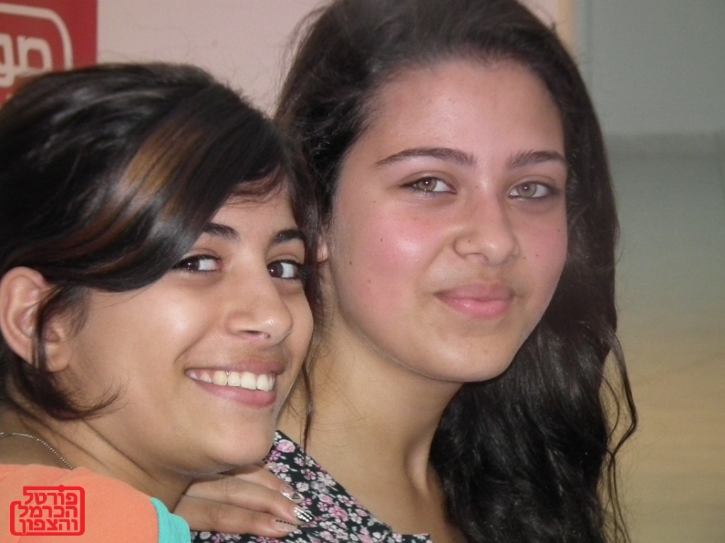 הבנות של שנת 2013 מעוספיה