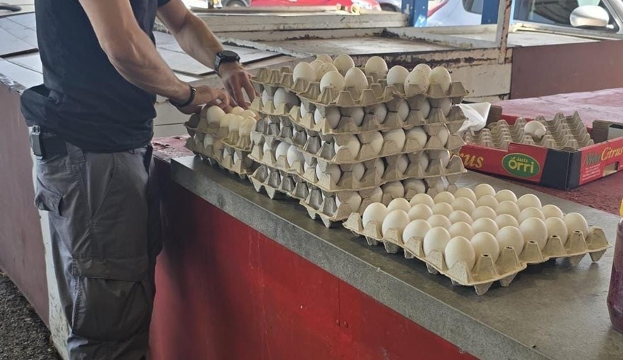 ביצים לא ראויות למאכל נמכרו בחנויות