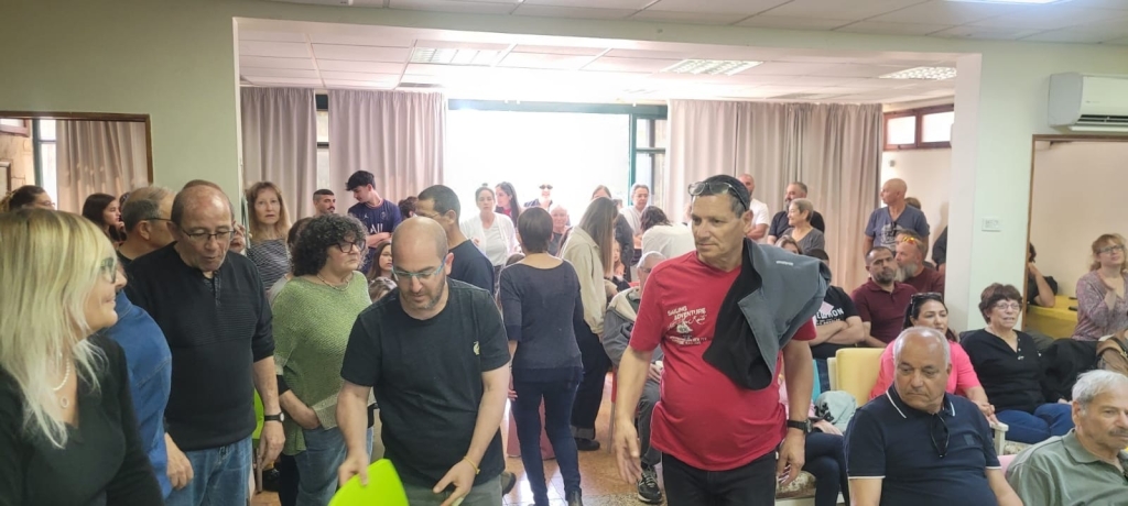 בתום תקופה של חיבור יוצא דופן