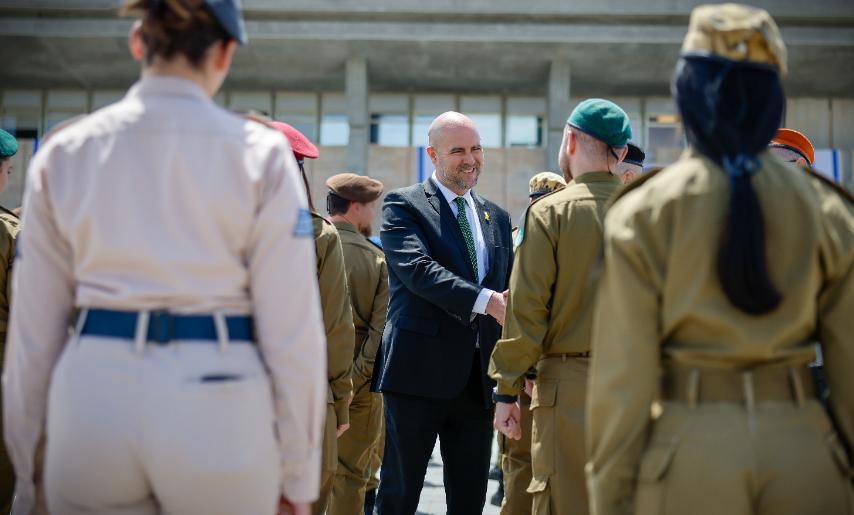 הכנסת אירחה 120 החיילות והחיילים מצטייני הנשיא