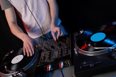 מגנטים לבר מצווה כדי לשמח חתן בר מצווה