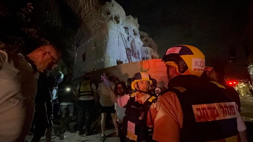 3 נשים נהרגו מירי טילים לצפון