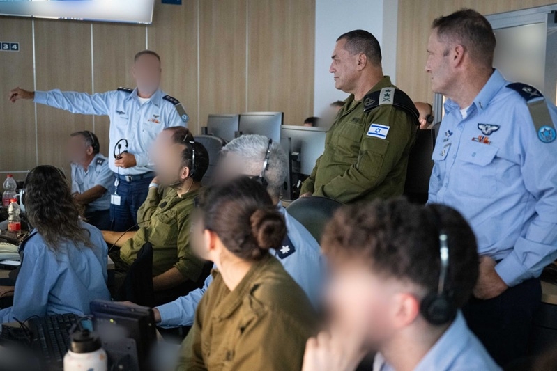 "חיל האוויר השלים את סלילת הדרך לטהראן"