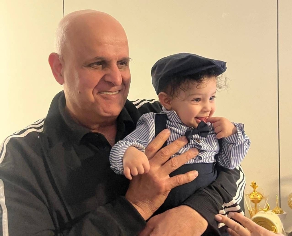  ويسألني الصباح كيف حالك؟