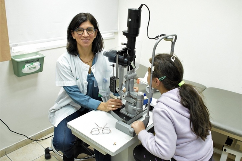 השפעת עין עצלה על תפקוד ולימוד ילדים