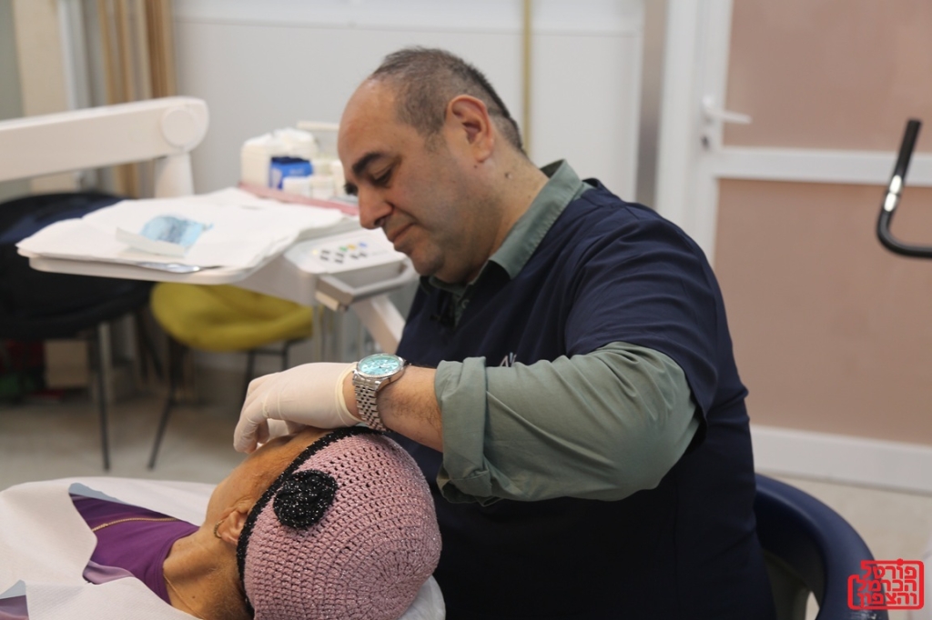 ד"ר דניאל מאליק מוביל ברפואת שיניים ובחברה הישראלית