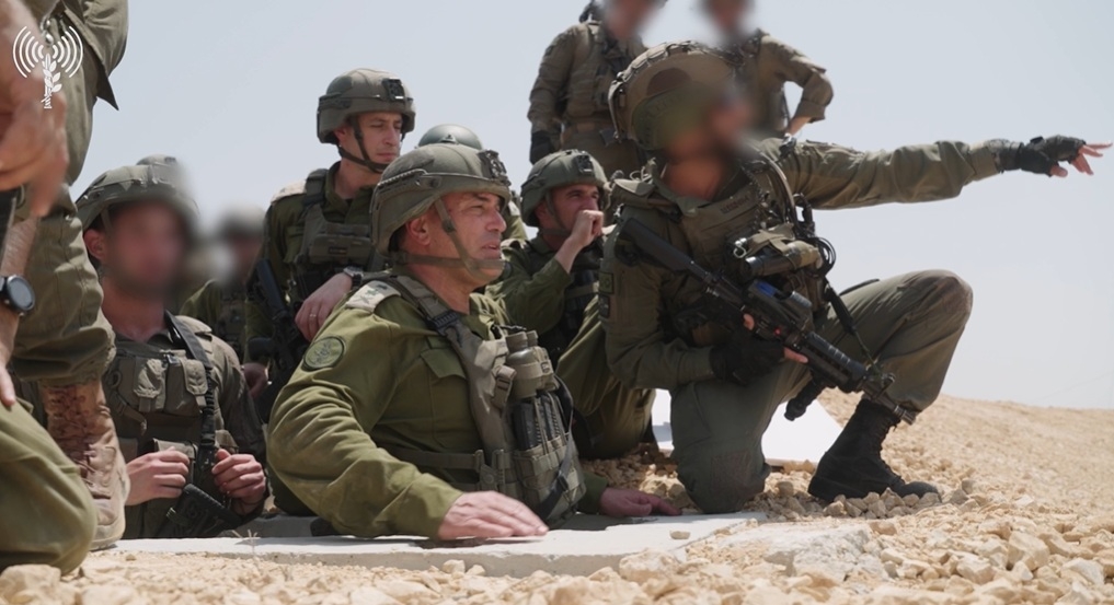 צה"ל רודף מחבלים בין עזה ללבנון