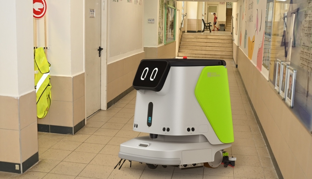 רובוטים מנקים בתי ספר 